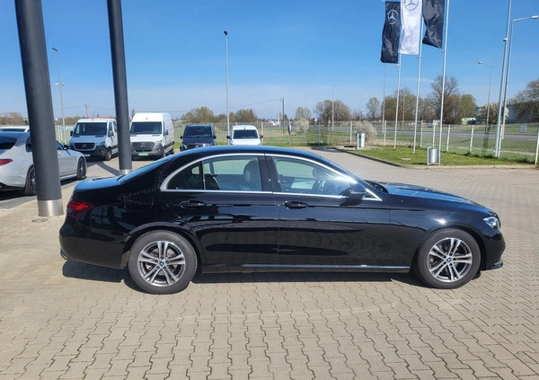 Mercedes-Benz Klasa E cena 184500 przebieg: 80000, rok produkcji 2022 z Otmuchów małe 191